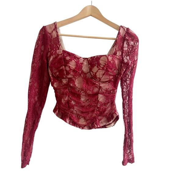 Madden Girl Juniors Bustier Lace Top Size Medium Burgundy Nude Combo Cropped - Picture 2 of 9